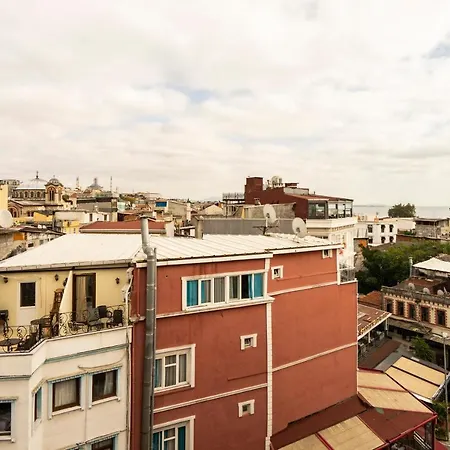 Kervanchi Apartmanhotel 4*