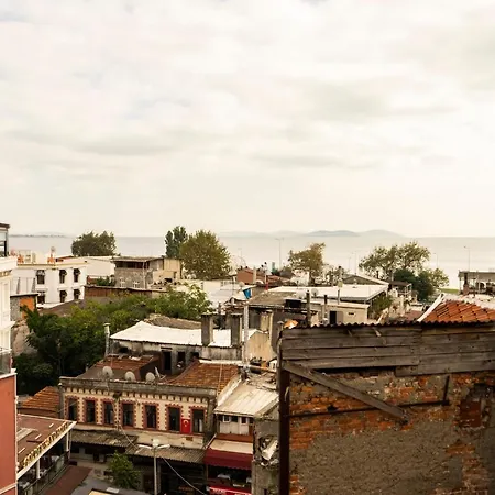 Kervanchi شقة فندقية 4*