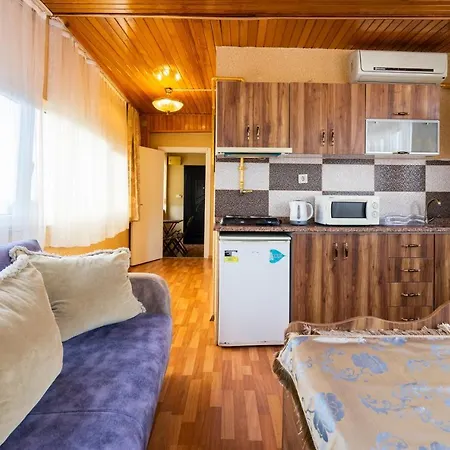 Kervanchi Aparthotel